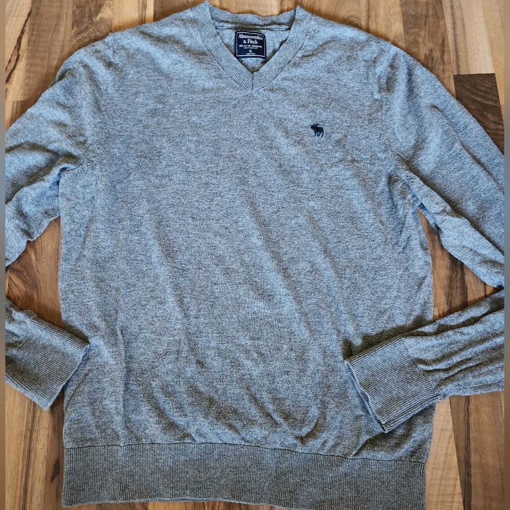 Mens Abercrombie and Fitch V Neck Long Sleeve Sweater XL